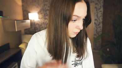 DebraWehe - Porn Video [Cam4]: ravishing queen, beautiful frame, flashing ass