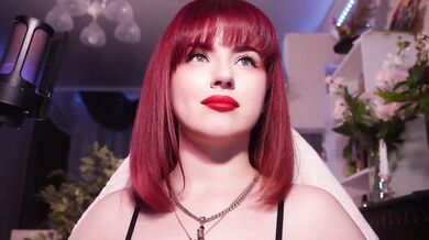 ChristieWade - Porn Video [Bongacams]: searing tremors, stunning melons, mesmerizing body
