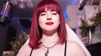 ChristieWade - Porn Video [Bongacams]: searing tremors, stunning melons, mesmerizing body