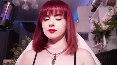 ChristieWade - Porn Video [Bongacams]: searing tremors, stunning melons, mesmerizing body