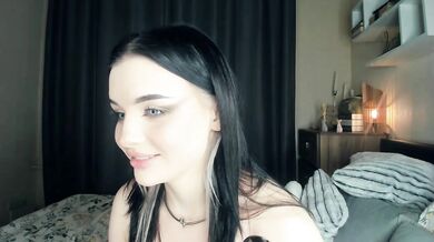 Xcute_capriceX - Porn Video [Cam4]: radiant ass, girl alone, sparkling temptress