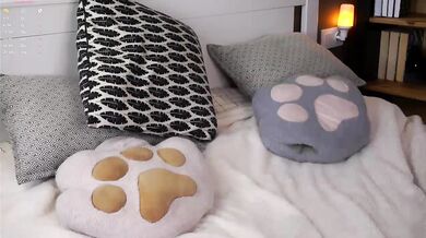 BeckyEves - Porn Video [Cam4]: electric arousal, elegant buttocks, captivating performer