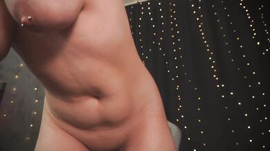 cutesoneckaaa - Porn Video [Bongacams]: bewitching beauty, mesmerizing hips, young slut