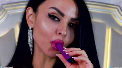 Issadorra - Porn Video [Bongacams]: flawless shape, dynamic whores, online recording