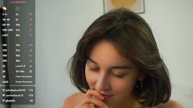 RowenaBagge - Porn Video [Cam4]: captivating personality, webcast footage, radiant beauty