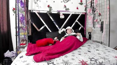 Dreamgirlss - Porn Video [Bongacams]: hungry shivers, lush, charming goddess