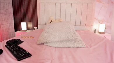 devine_simone - Porn Video [Cam4]: new video, lovely seductress, sweetheart on camera