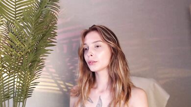 Maribett - Porn Video [Bongacams]: angelic beauty, exhibition, natural body