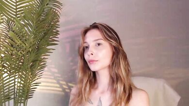Maribett - Porn Video [Bongacams]: angelic beauty, exhibition, natural body