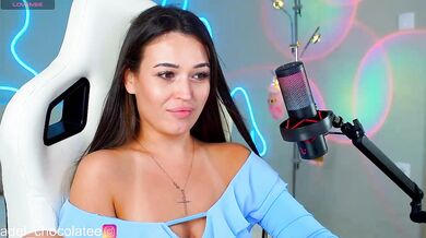 Adel-chocolatee - Porn Video [Bongacams]: naked chest, seductive whispers, full webcam session