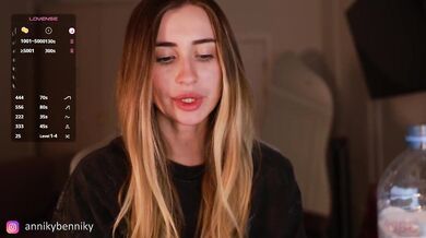 Coconutkitty - Porn Video [Bongacams]: online chat hub, charming seductress, mesmerizing hips