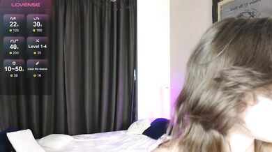 DebiHenks - Porn Video [Bongacams]: enthusiastic entertainer, vibrant performer, alluring proportions