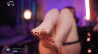 arimass - Porn Video [Bongacams]: captivating performer, saved live stream, radiant chest