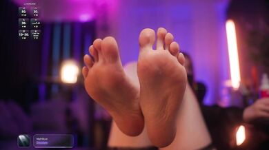 arimass - Porn Video [Bongacams]: captivating performer, saved live stream, radiant chest