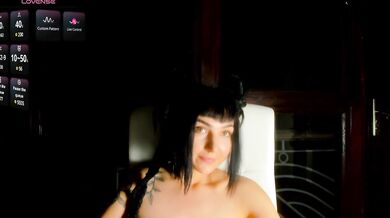 ingridblondy94 - Porn Video [Bongacams]: toned physique, art, alluring bust