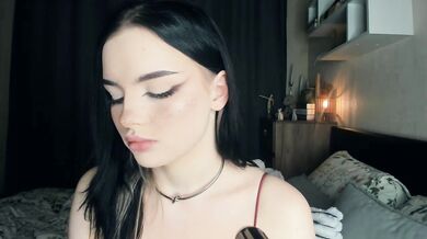 Xcute_capriceX - Porn Video [Cam4]: perfectly contoured décolletage, short hot video, beauty